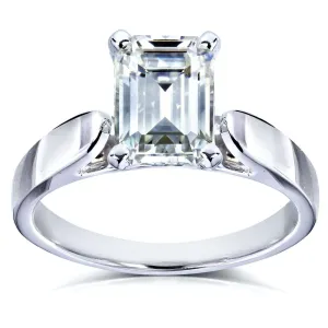 1.05 Carat Emerald Moissanite Simple Solitaire Ring