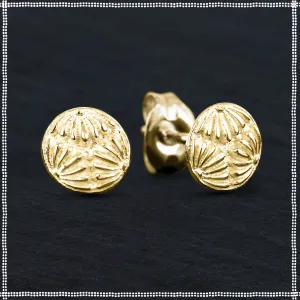 14k Gold Dainty Stud Earrings | Astral Projection