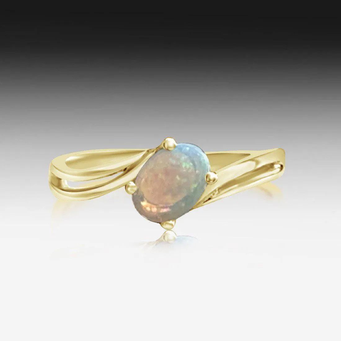 14kt Yellow Gold Opal ring