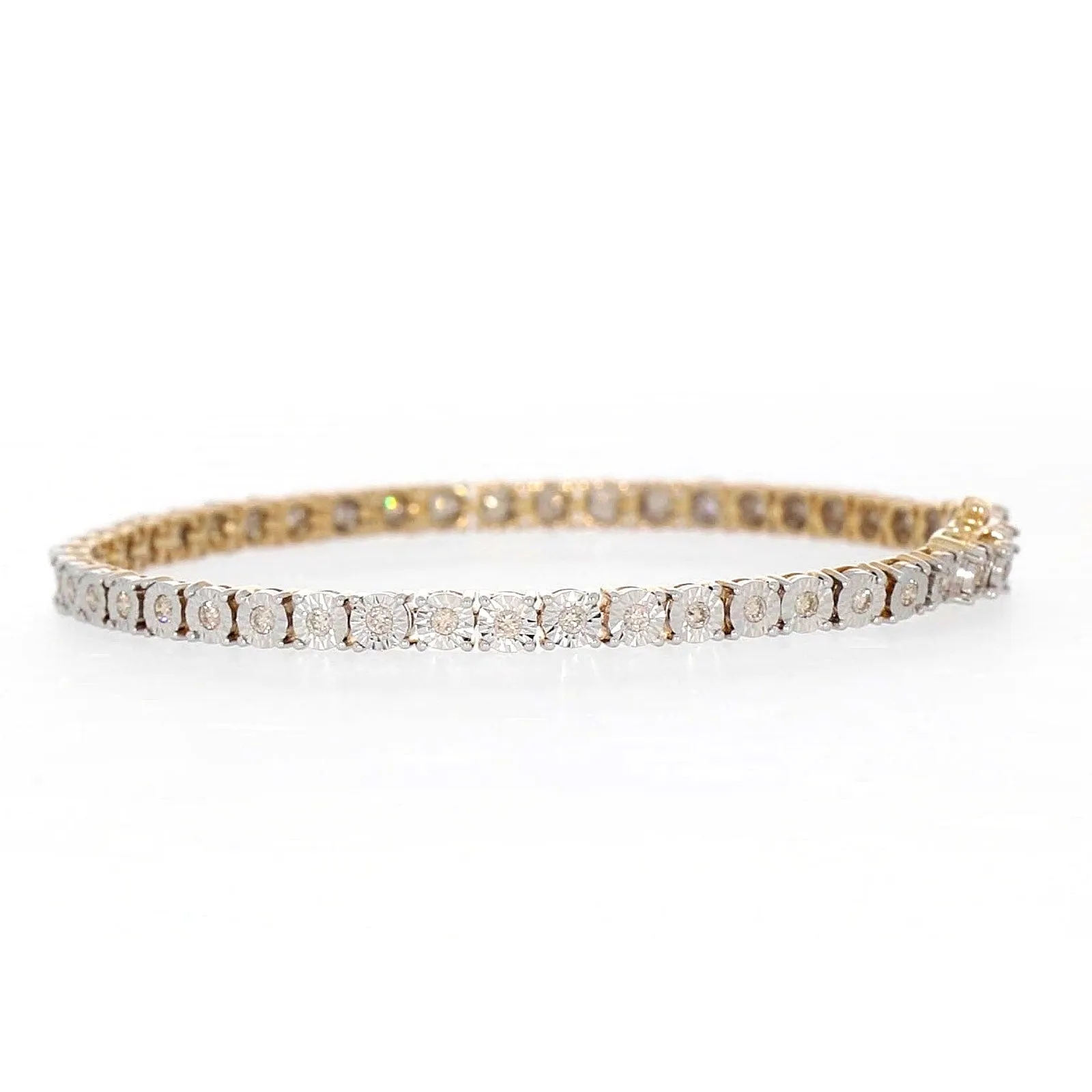 9ct Yellow Gold Round Brilliant Cut with 1 CARAT tw of Diamonds Tennis Bracelet