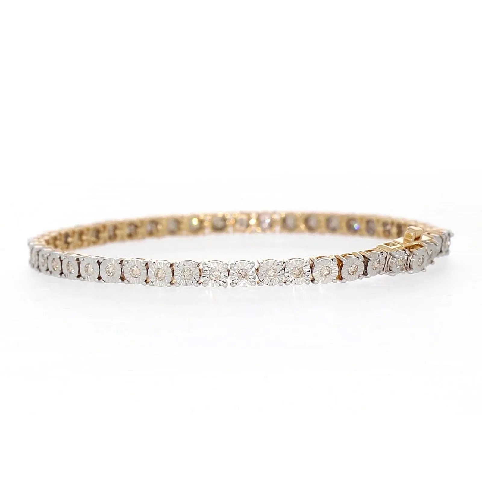 9ct Yellow Gold Round Brilliant Cut with 1 CARAT tw of Diamonds Tennis Bracelet