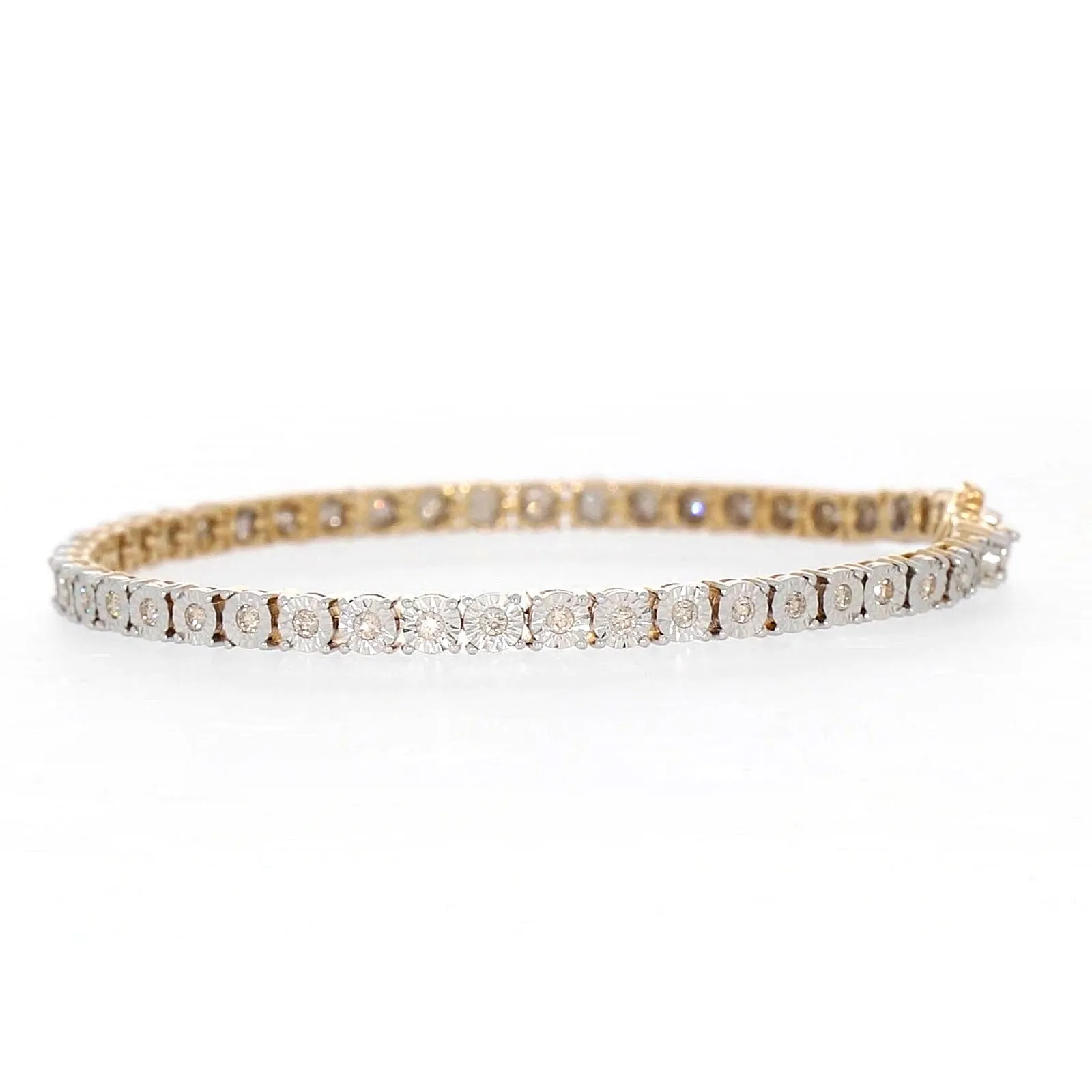 9ct Yellow Gold Round Brilliant Cut with 1 CARAT tw of Diamonds Tennis Bracelet