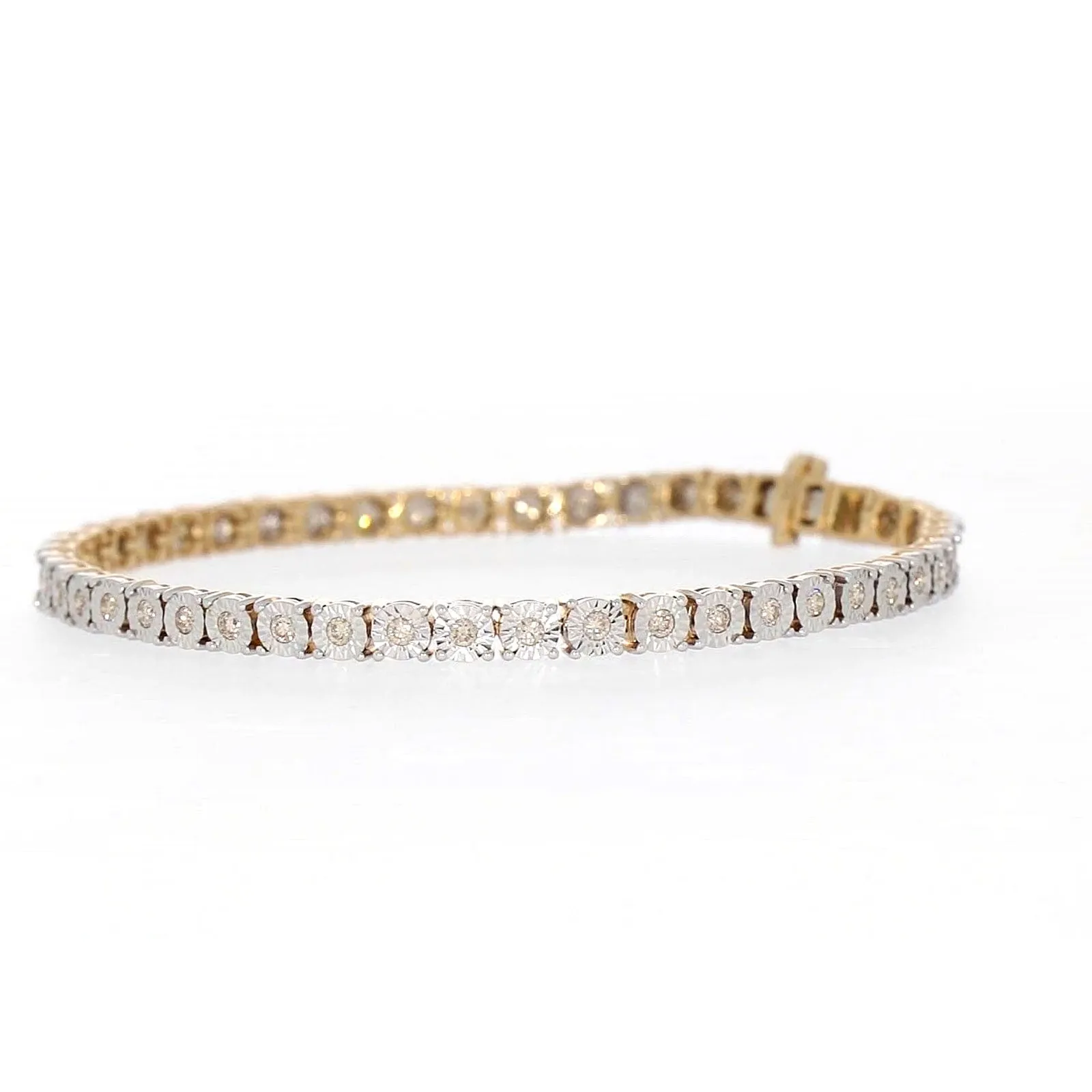 9ct Yellow Gold Round Brilliant Cut with 1 CARAT tw of Diamonds Tennis Bracelet