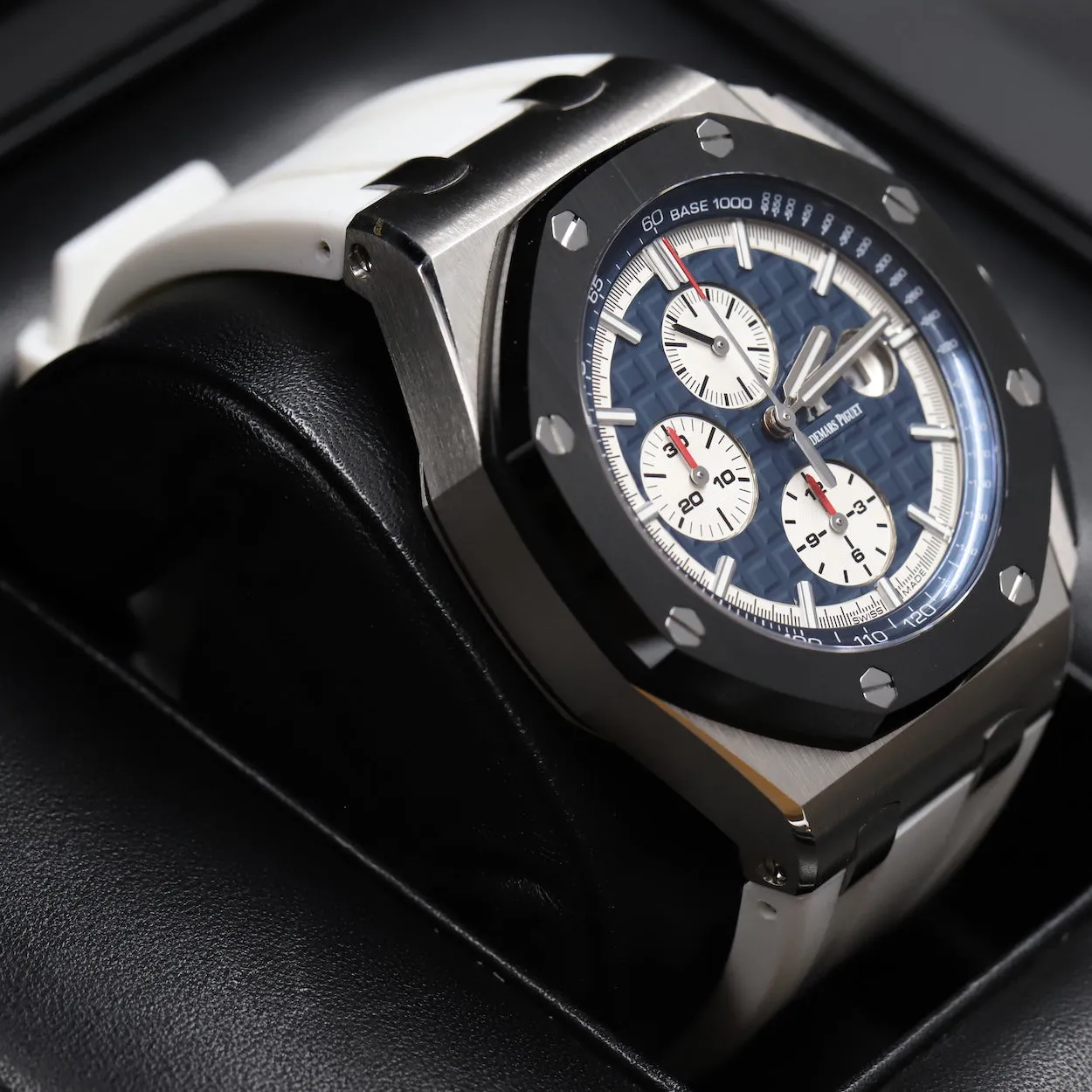 Audemars Piguet<br>26401PO Royal Oak Offshore Platinum   Carbon/Ceramic