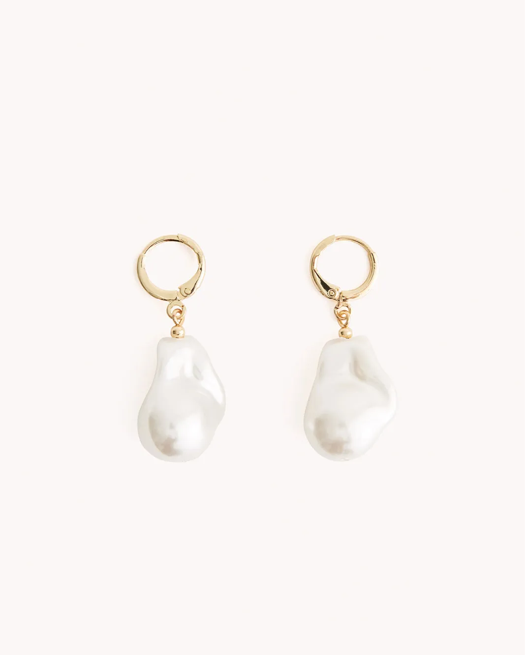 AXELLE EARRINGS - GOLD-PEARL