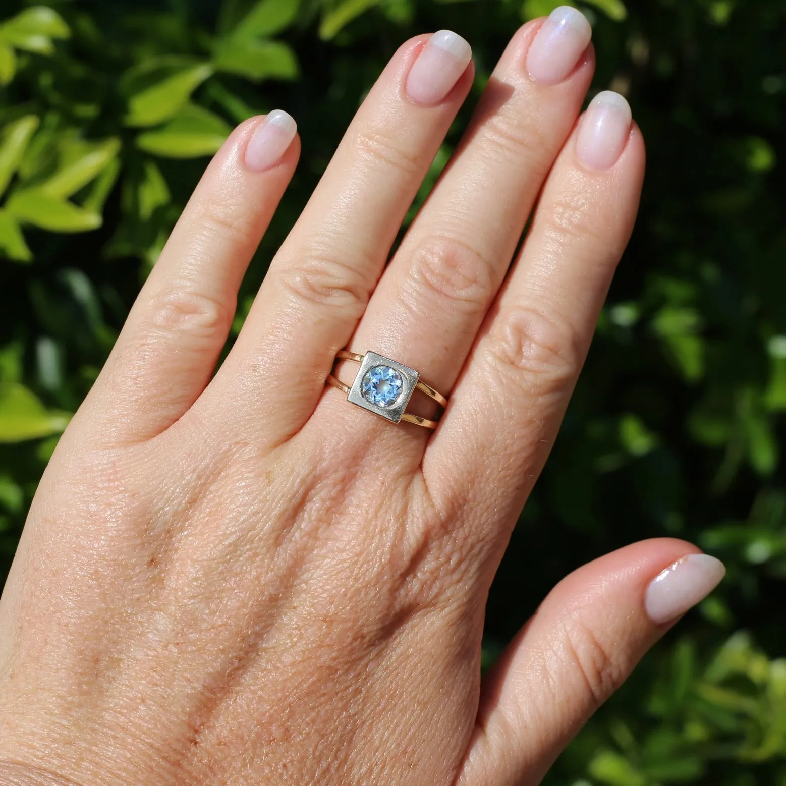 Bezel Set Square Face Blue Zircon Ring on Split Band, 9ct Yellow Gold, fits like size R or 8.5