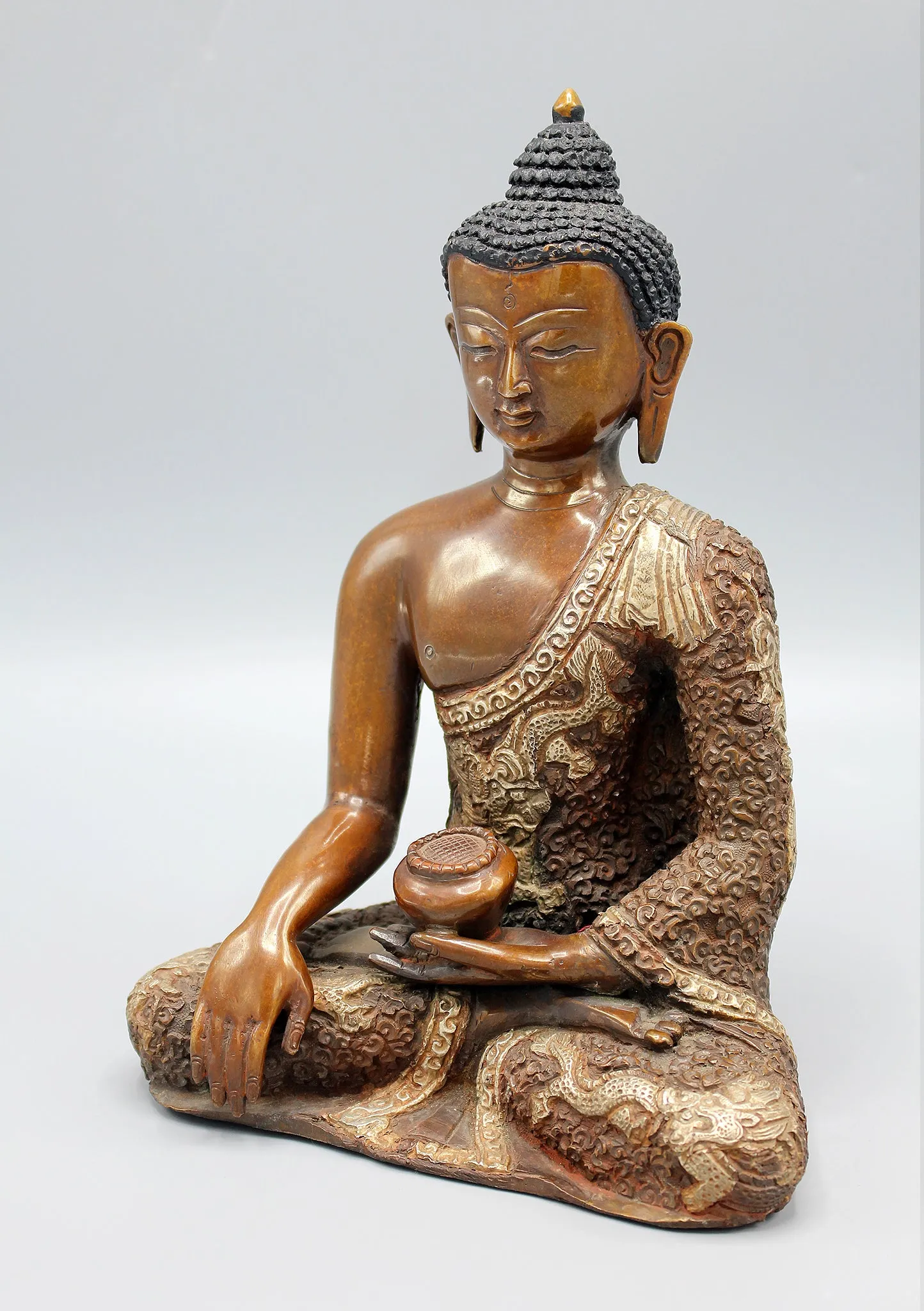 Copper Shakyamuni Buddha Statue with Silver Inlaid Dragon Carving