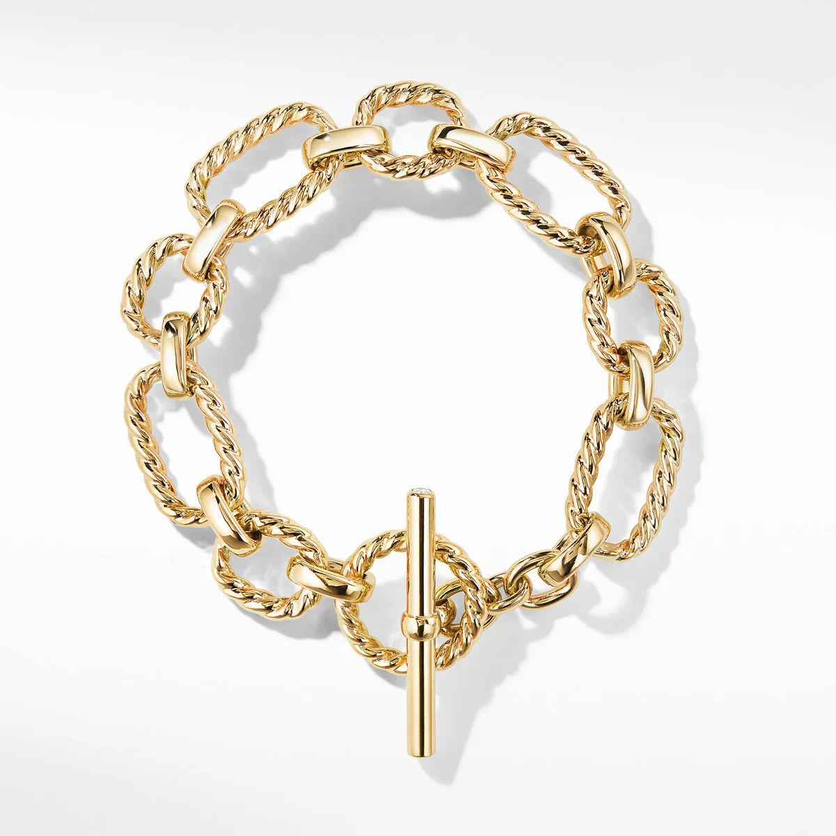 Cushion Link Bracelet with Diamonds in 18K Gold