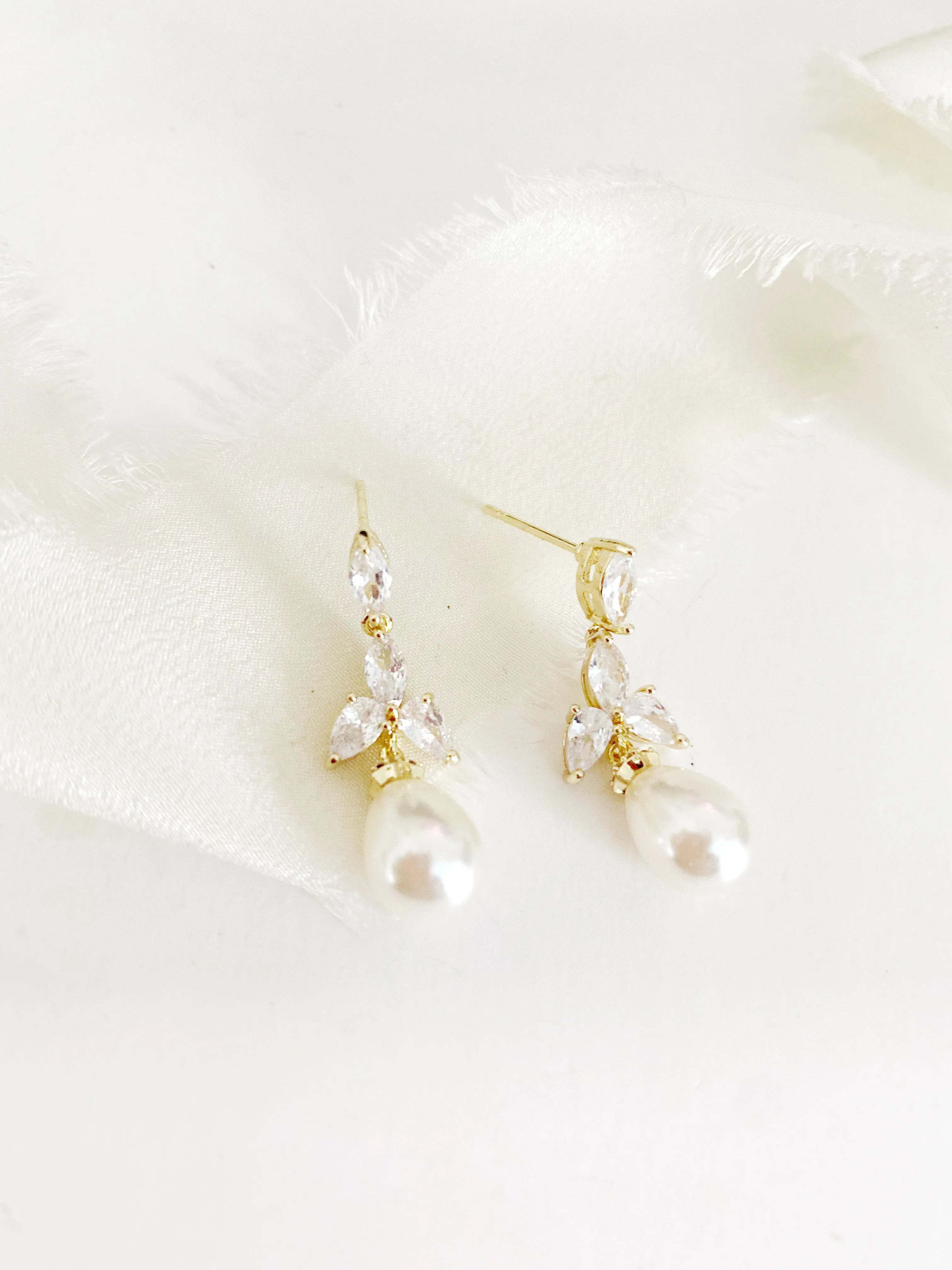 Diedra Pearl Drop Earrings