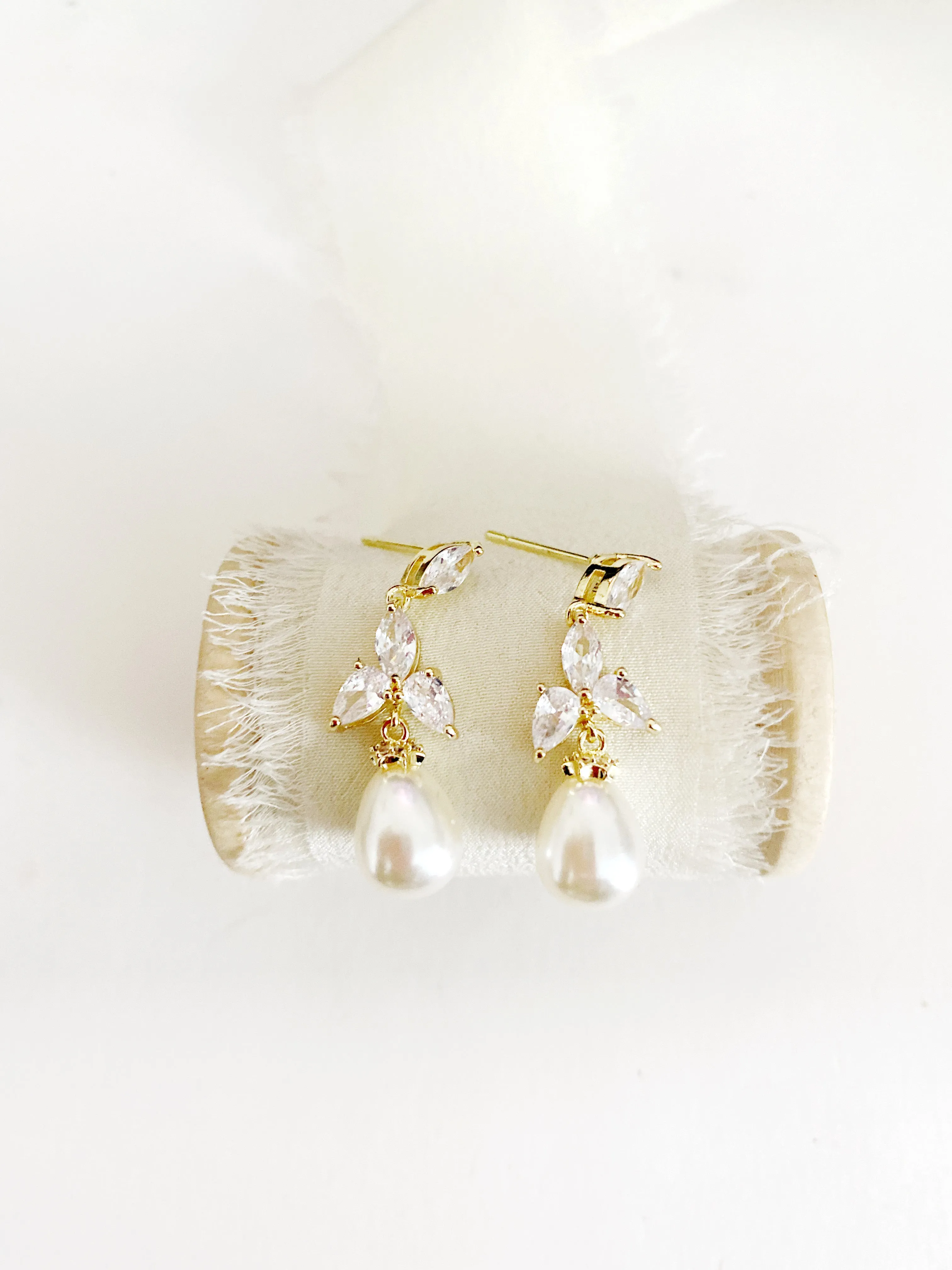 Diedra Pearl Drop Earrings