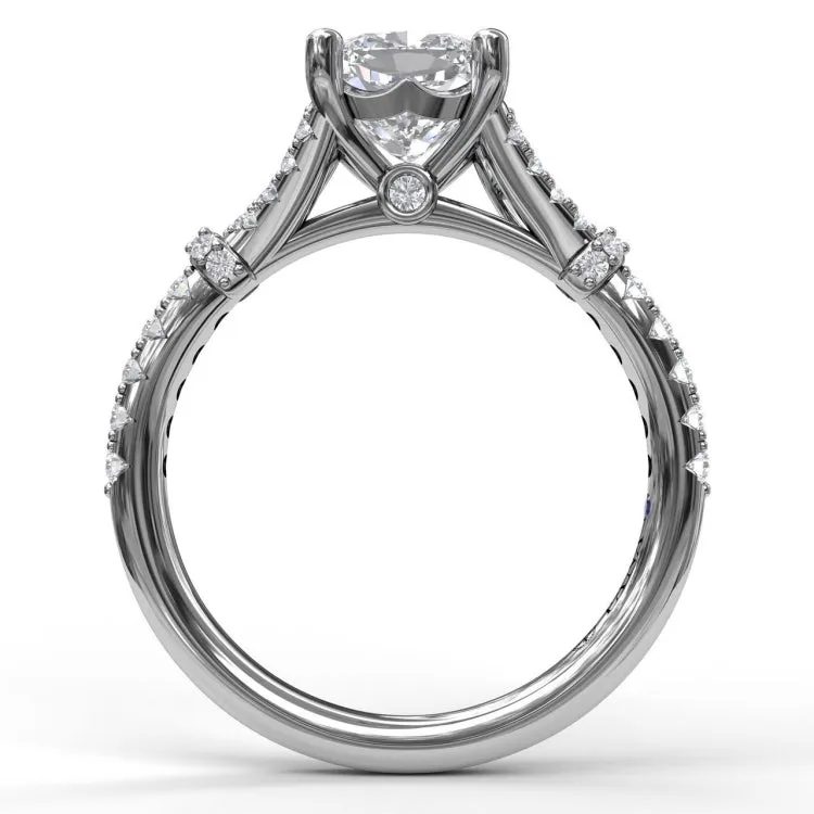 Distinctive Diamond Engagement Ring with a Subtle Split Band