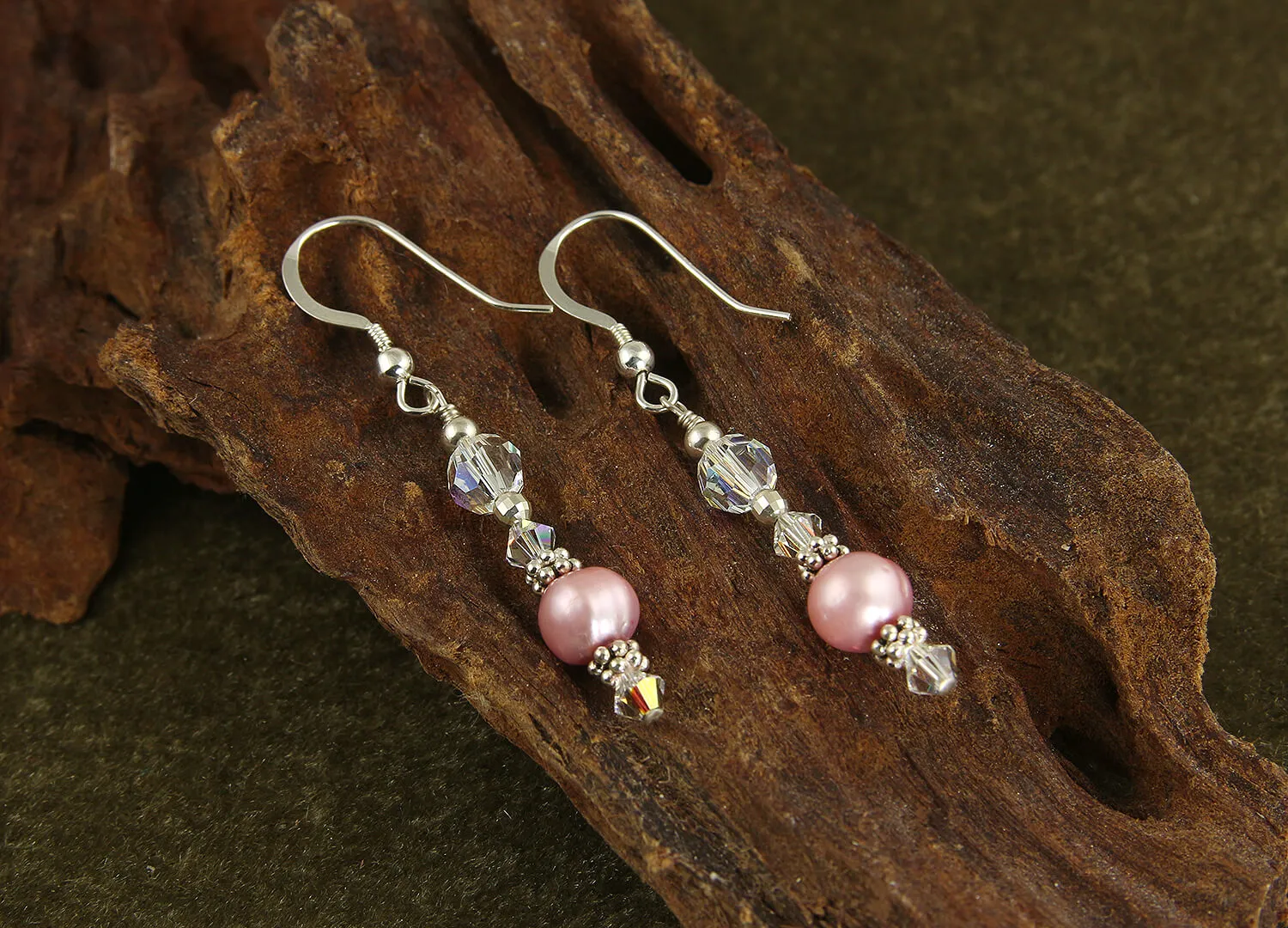 Elegant Pink Pearl Crystal Beaded Earrings