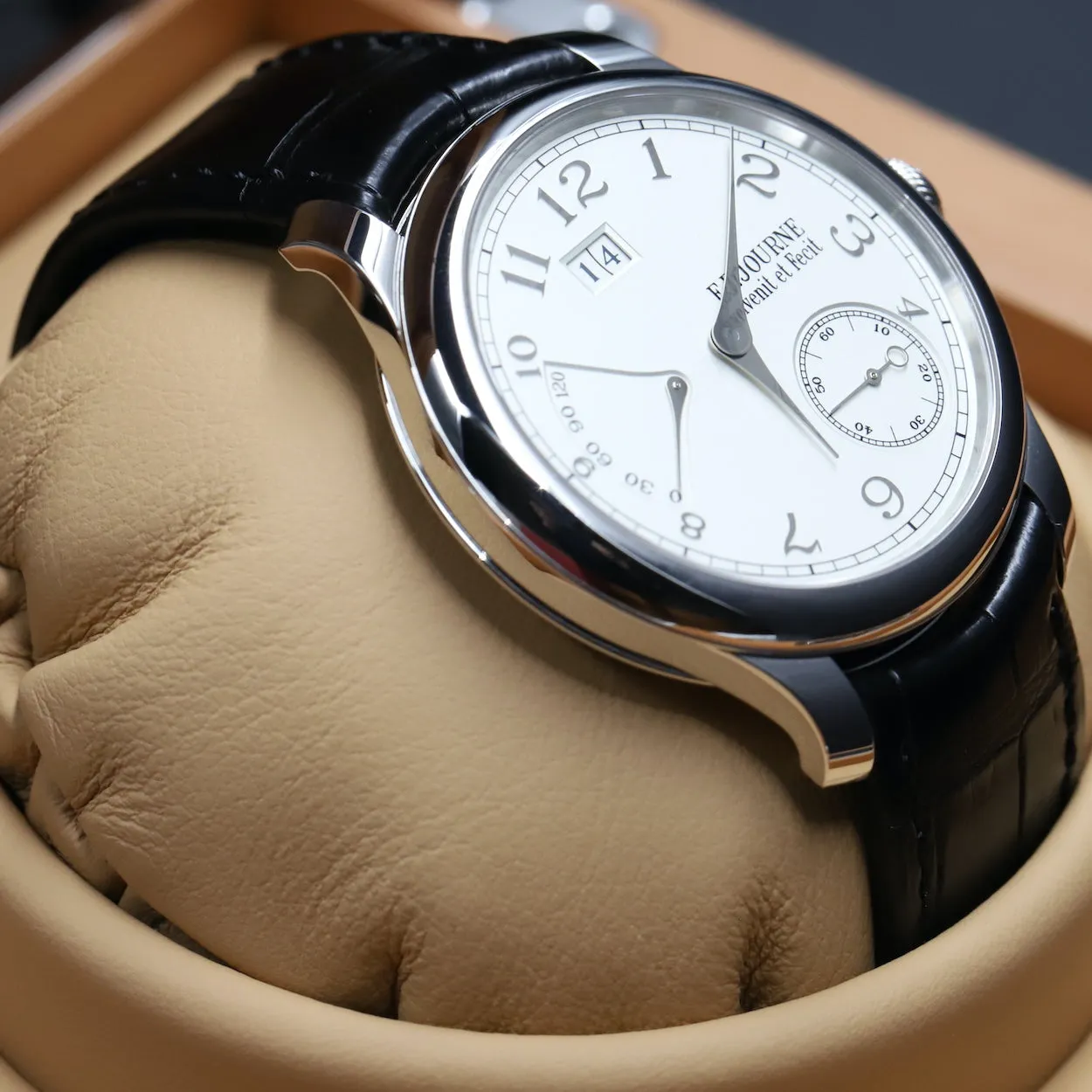 F.P. Journe<br>1300.3 Octa Automatic Reserve Platinum