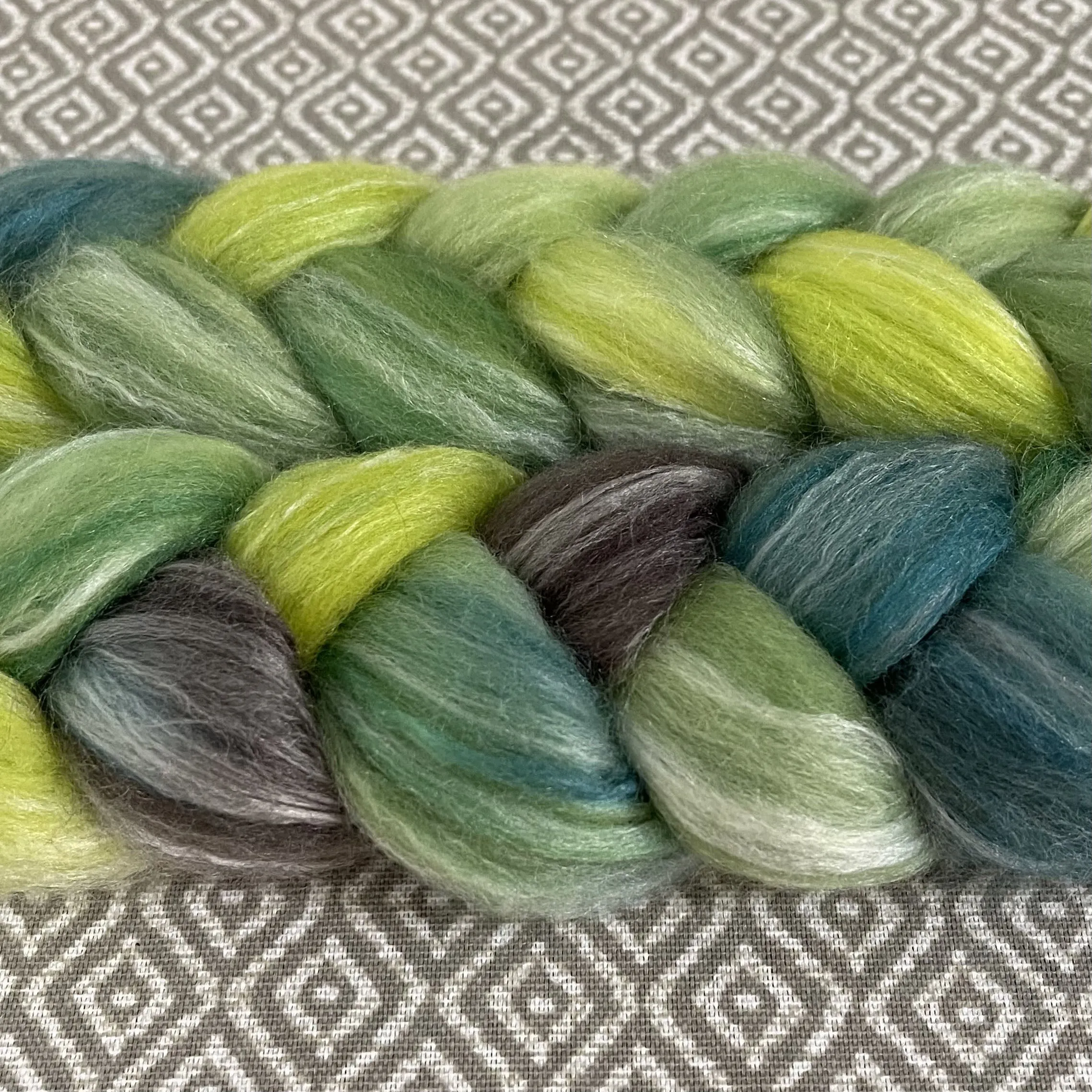 Merino Bamboo Silk Roving - Peridot