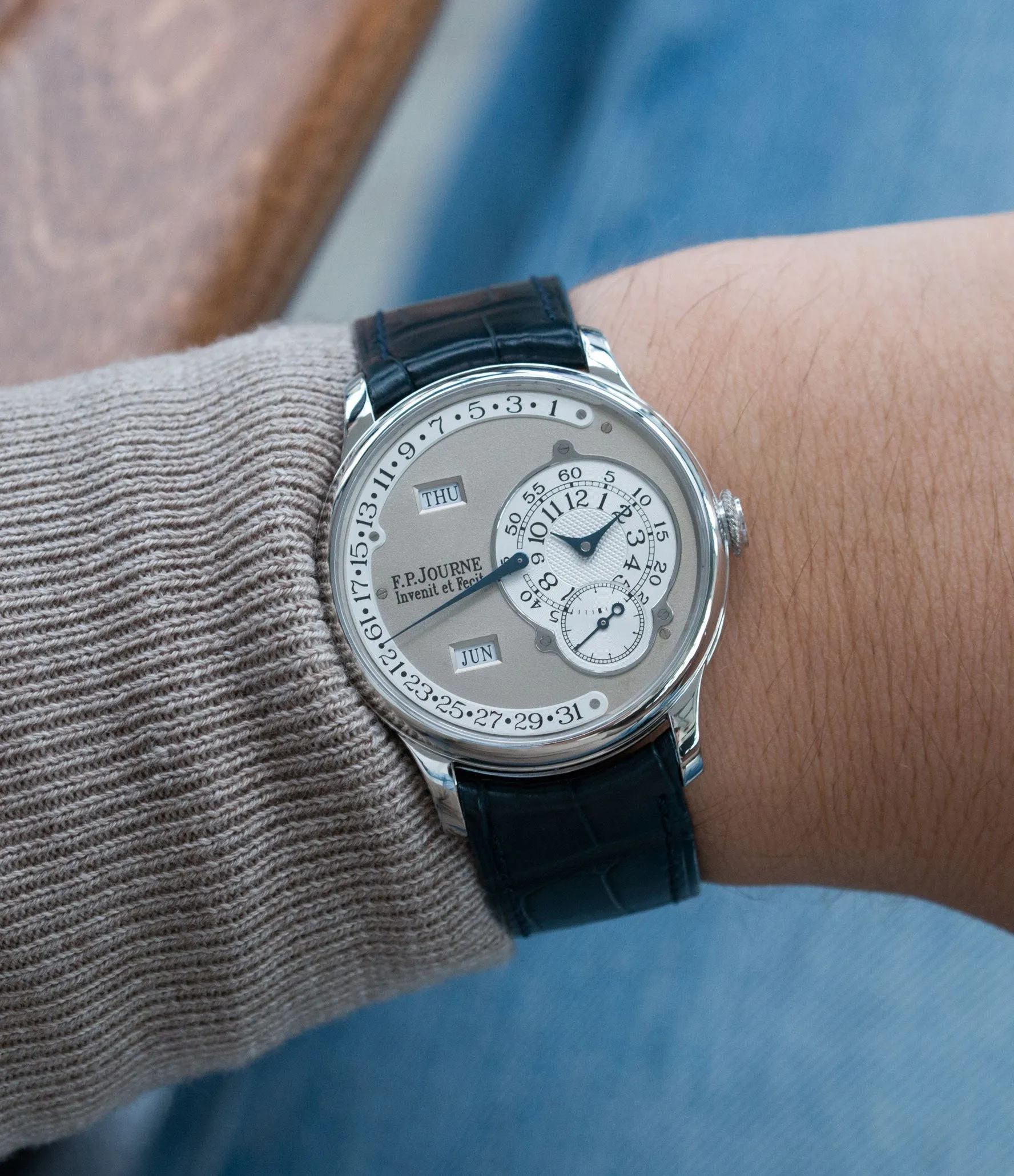 Octa Calendrier | Brass Movement | 38mm | Platinum