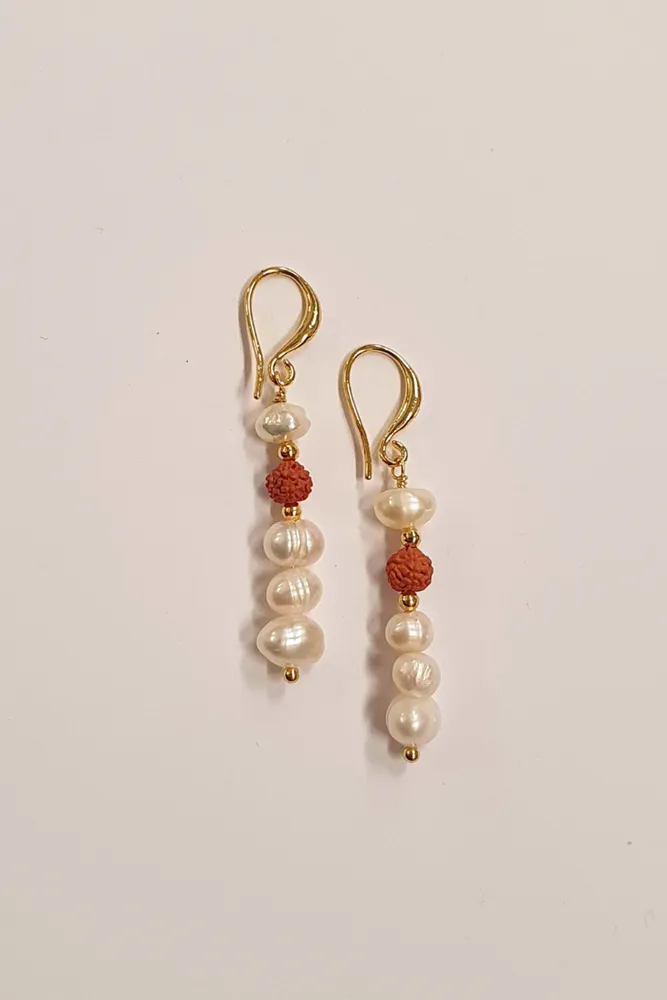 Pearl Earring with Rudraksha