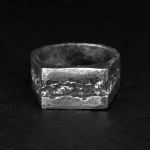 Rectangle Signet Ring - RIFT