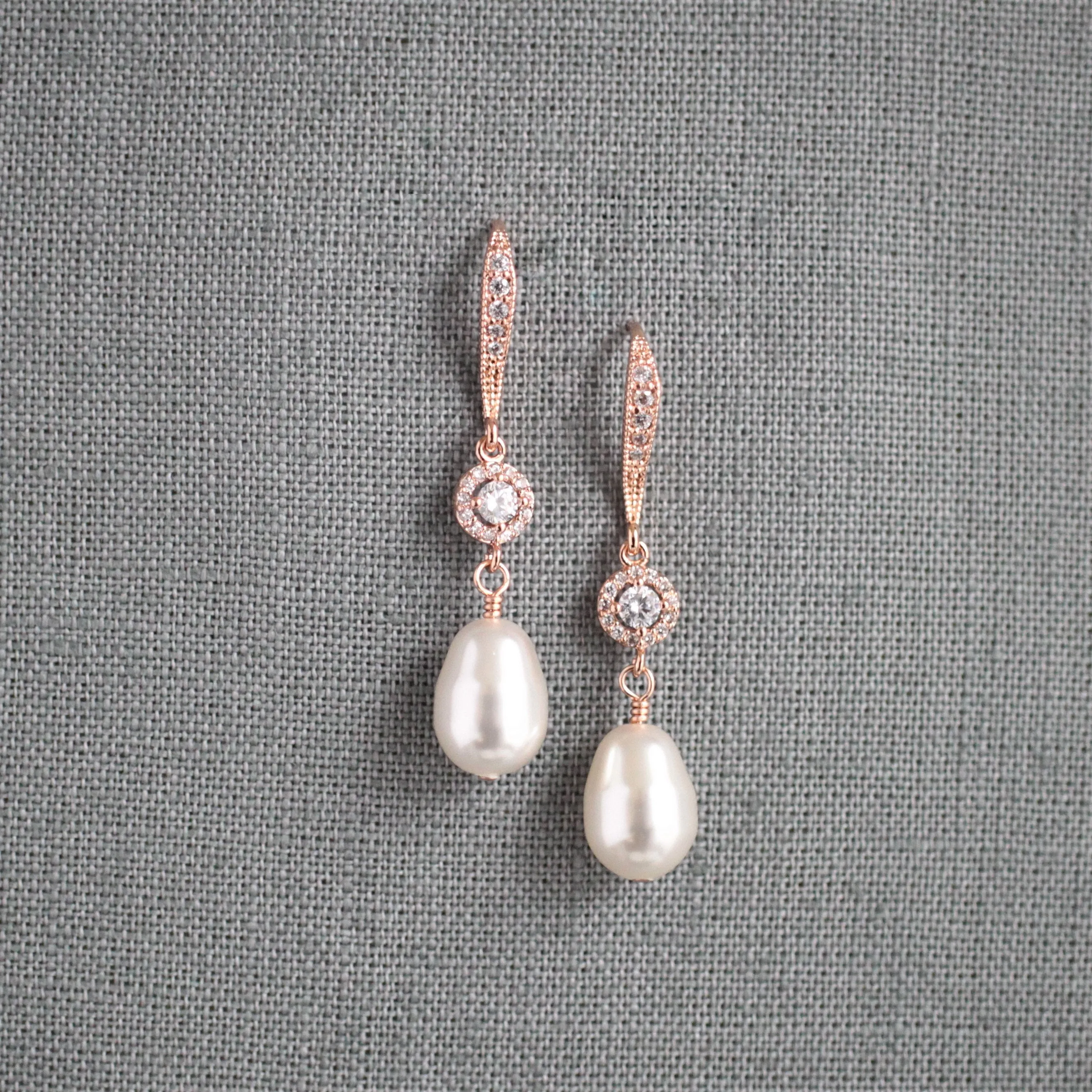 Rose Gold Pear Pearl Dangle Earrings