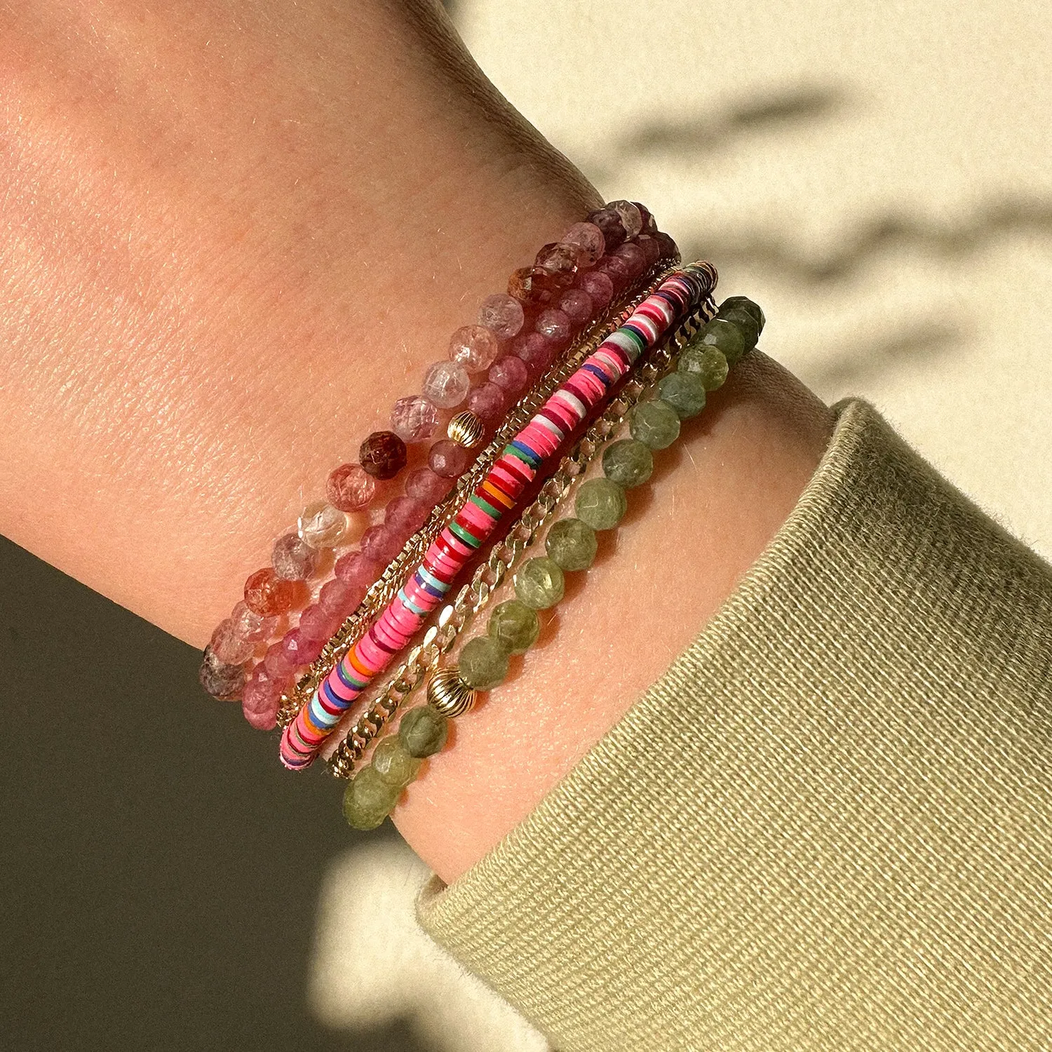 Social Mini Bracelet | Spinel