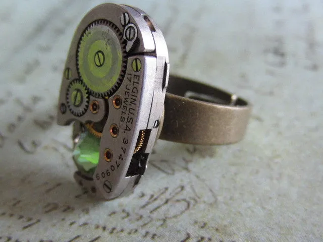 Steampunk Ring - Peridot