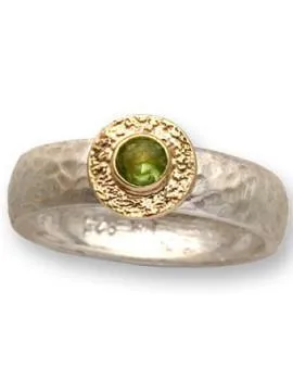 Sterling silver and gold 9 carats Peridot ring for woman