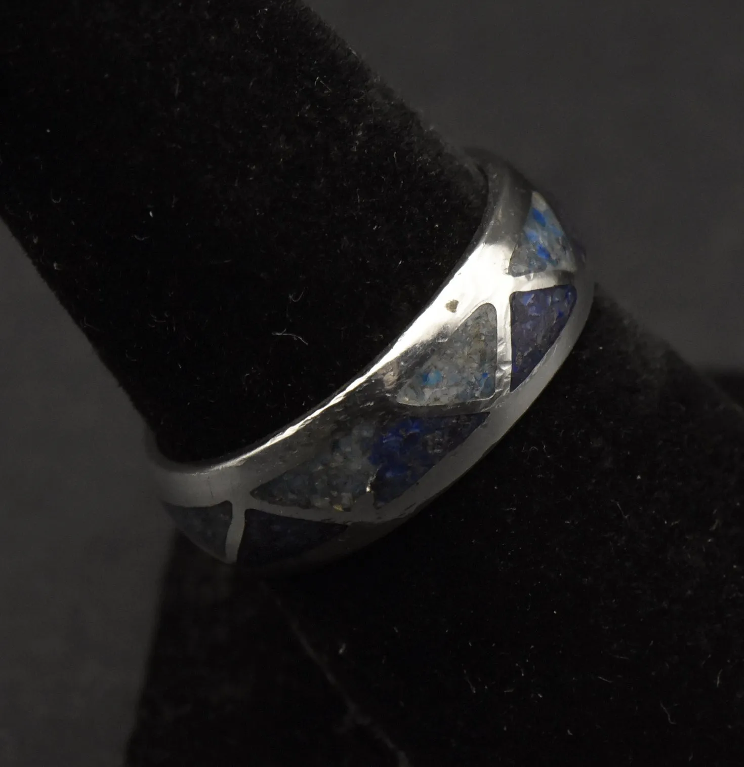 Vintage Sterling Silver Blue Inlaid Crushed Stone Ring - Size 7.75