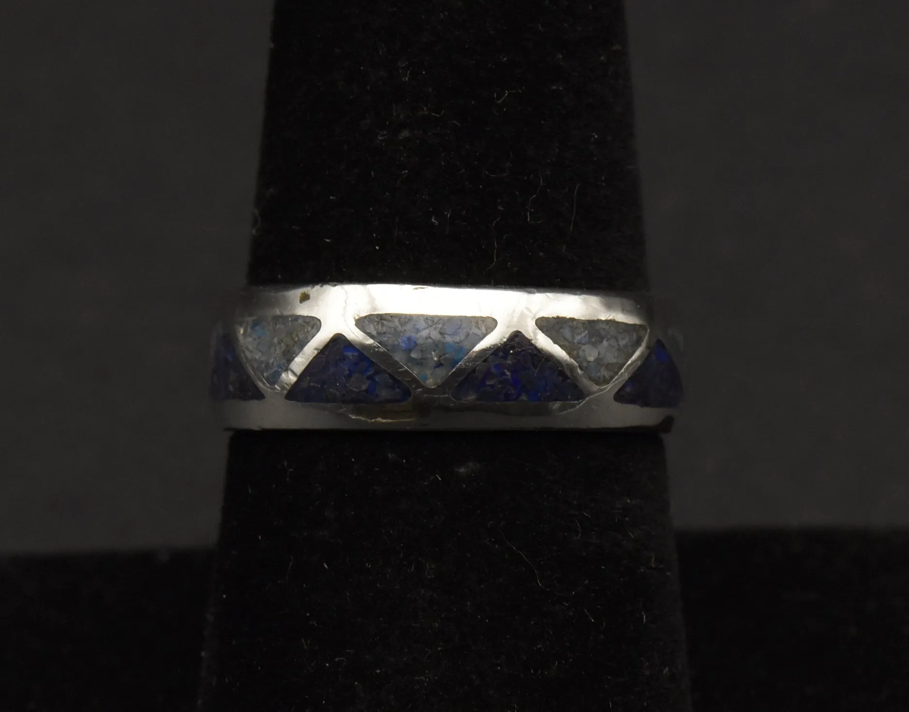 Vintage Sterling Silver Blue Inlaid Crushed Stone Ring - Size 7.75