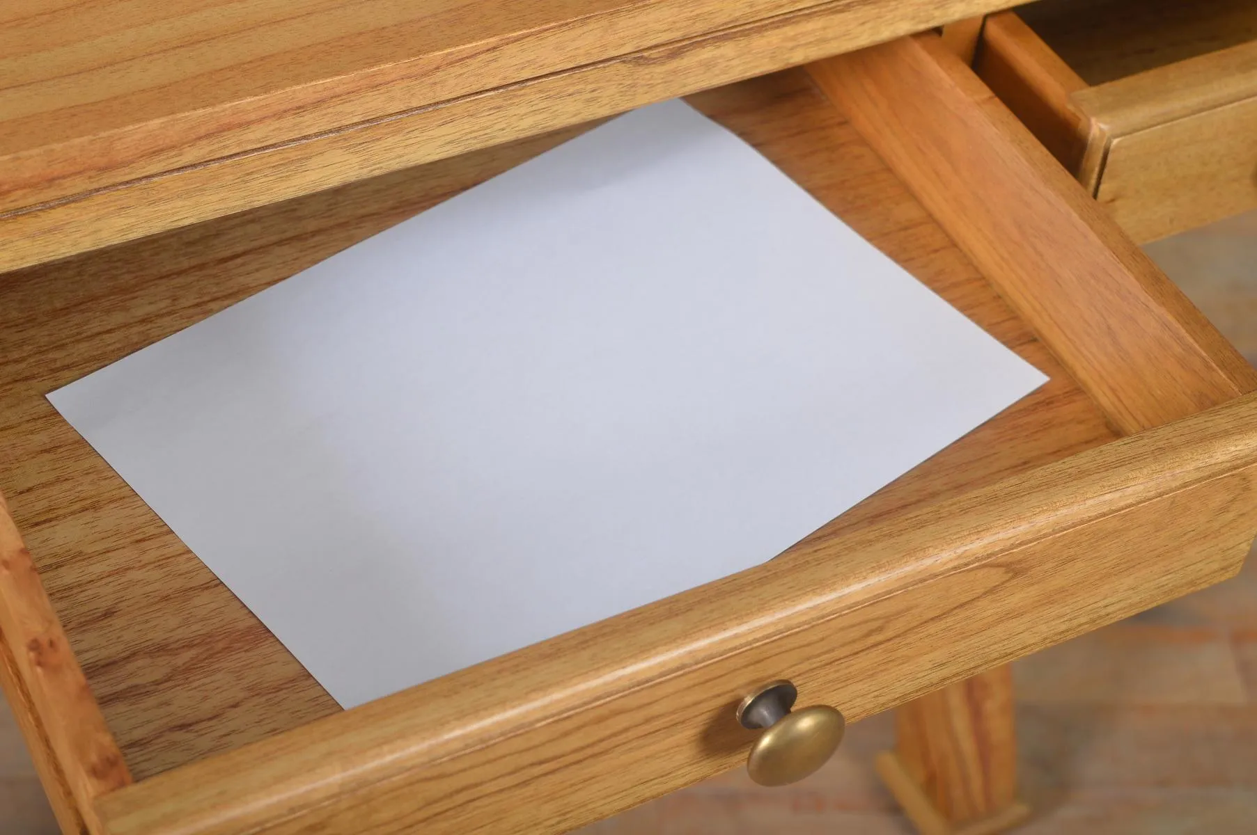 Welbeck Inlaid Oak Desk.